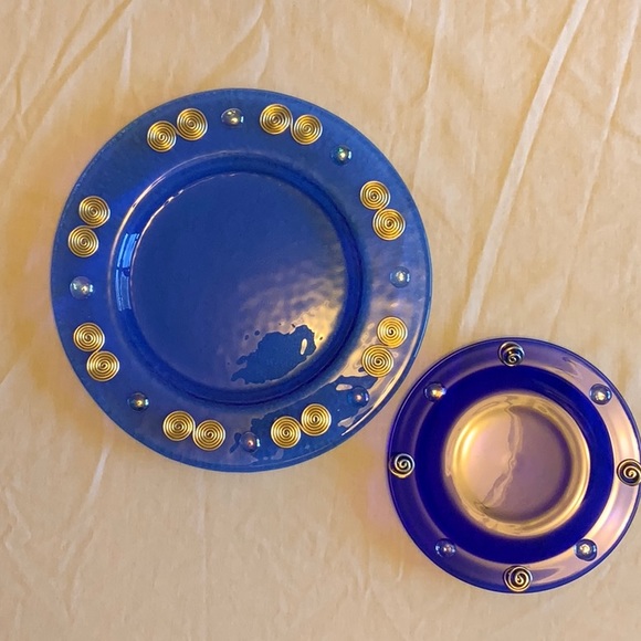 Two Blue Glass Serving Plates with Decorative Glass Beads & Silver Metal Swirls - Picture 2 of 6